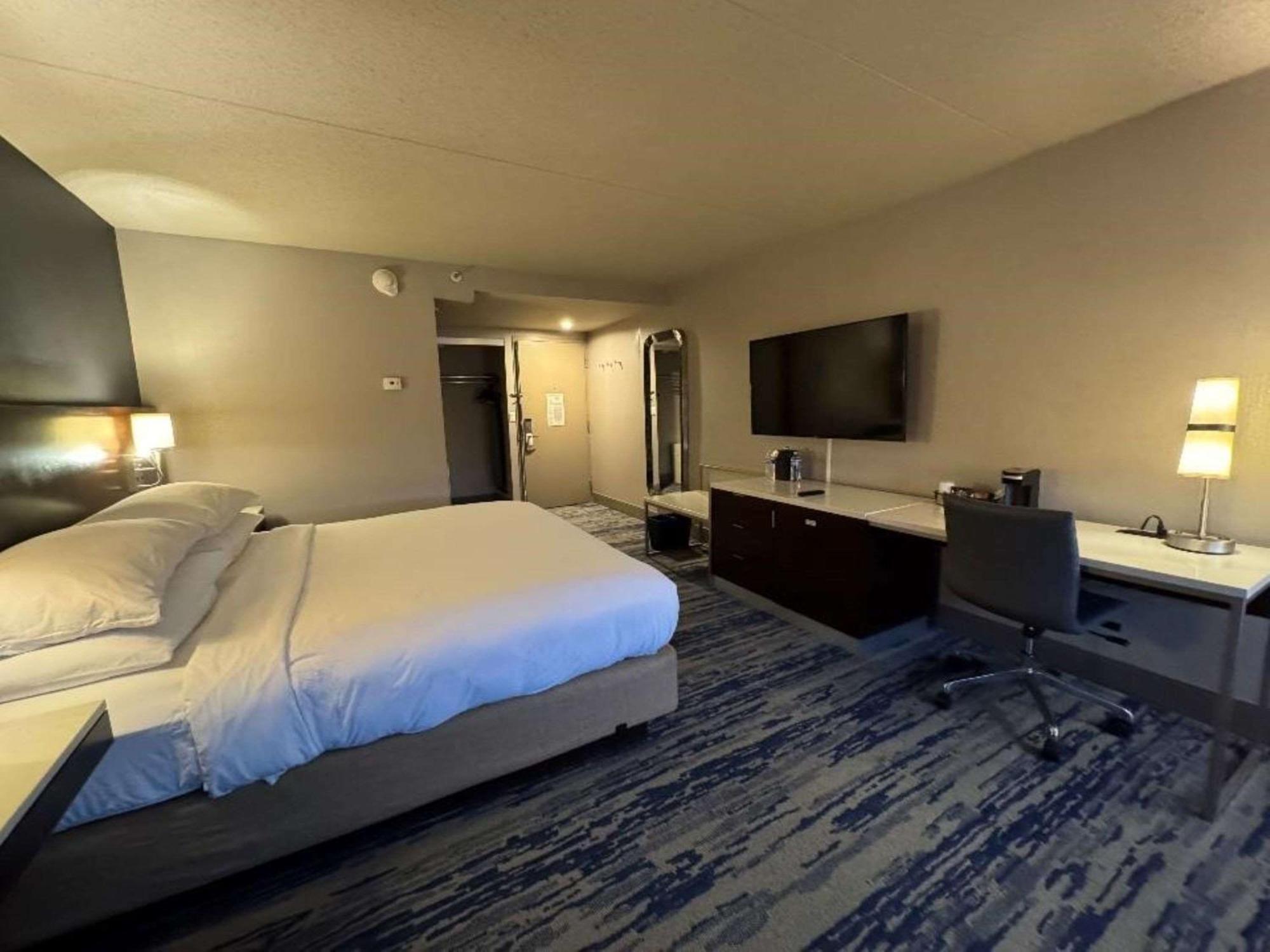 Skyline Hotel Detroit Airport, Surestay Collection By Best Western Romulus Exterior foto