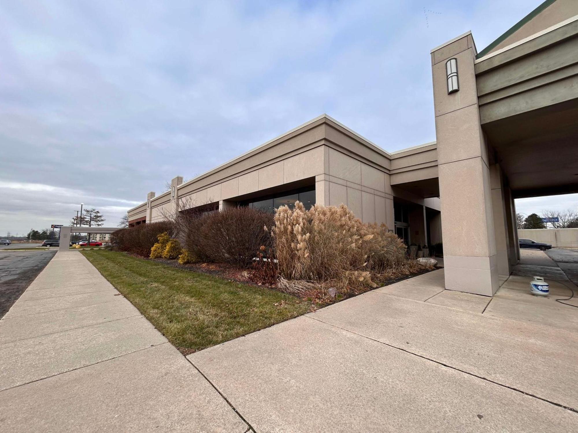Skyline Hotel Detroit Airport, Surestay Collection By Best Western Romulus Exterior foto