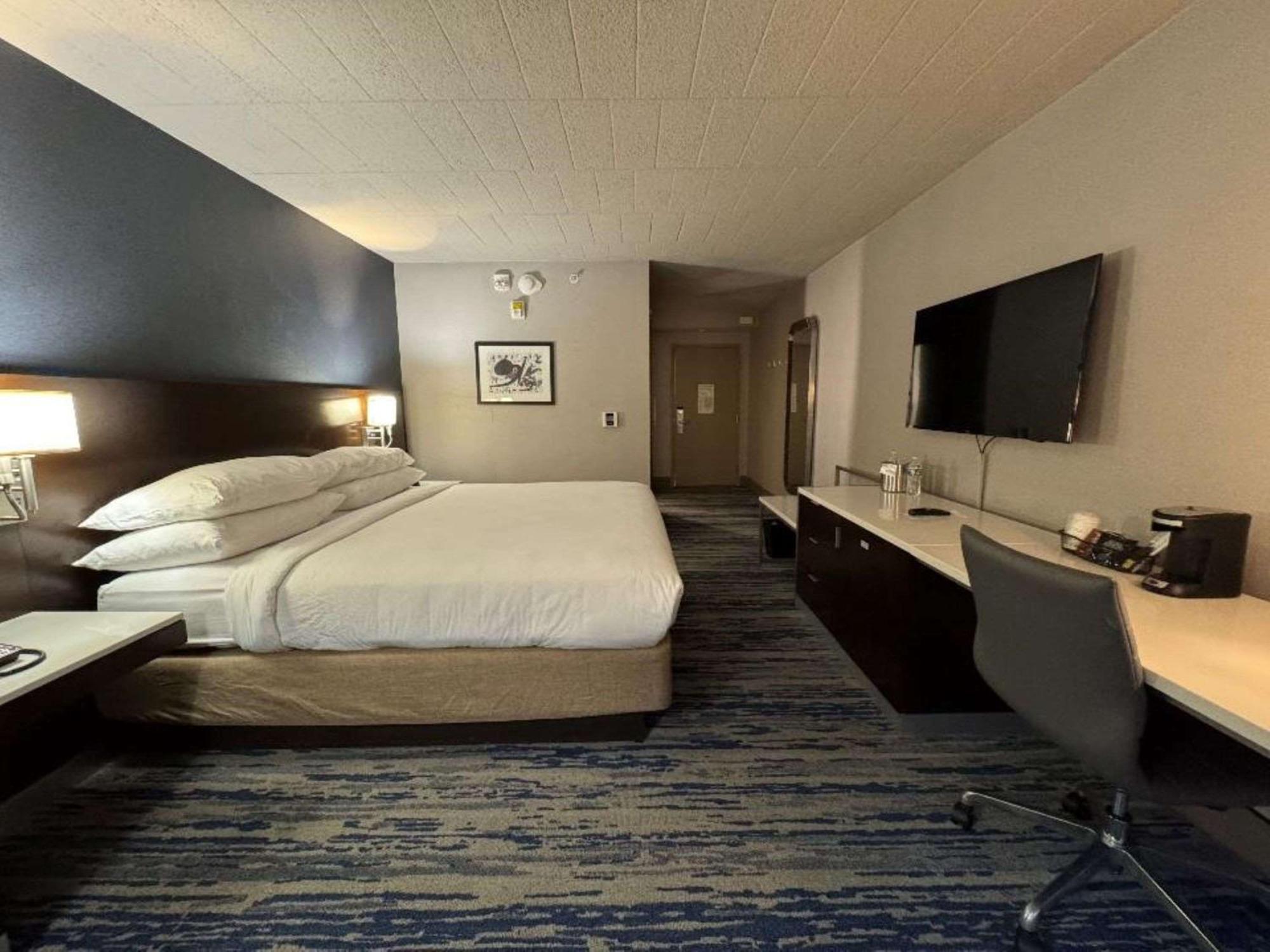 Skyline Hotel Detroit Airport, Surestay Collection By Best Western Romulus Exterior foto